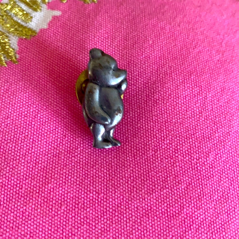Winnie the Pooh lapel pin vintage
